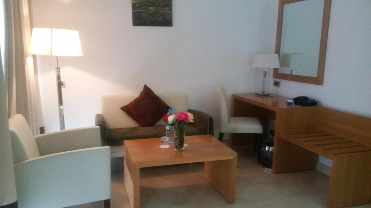 Suites Hotel Mohammed V By Accor Al Hoceima Luaran gambar