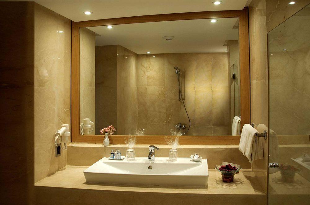 Suites Hotel Mohammed V By Accor Al Hoceima Luaran gambar